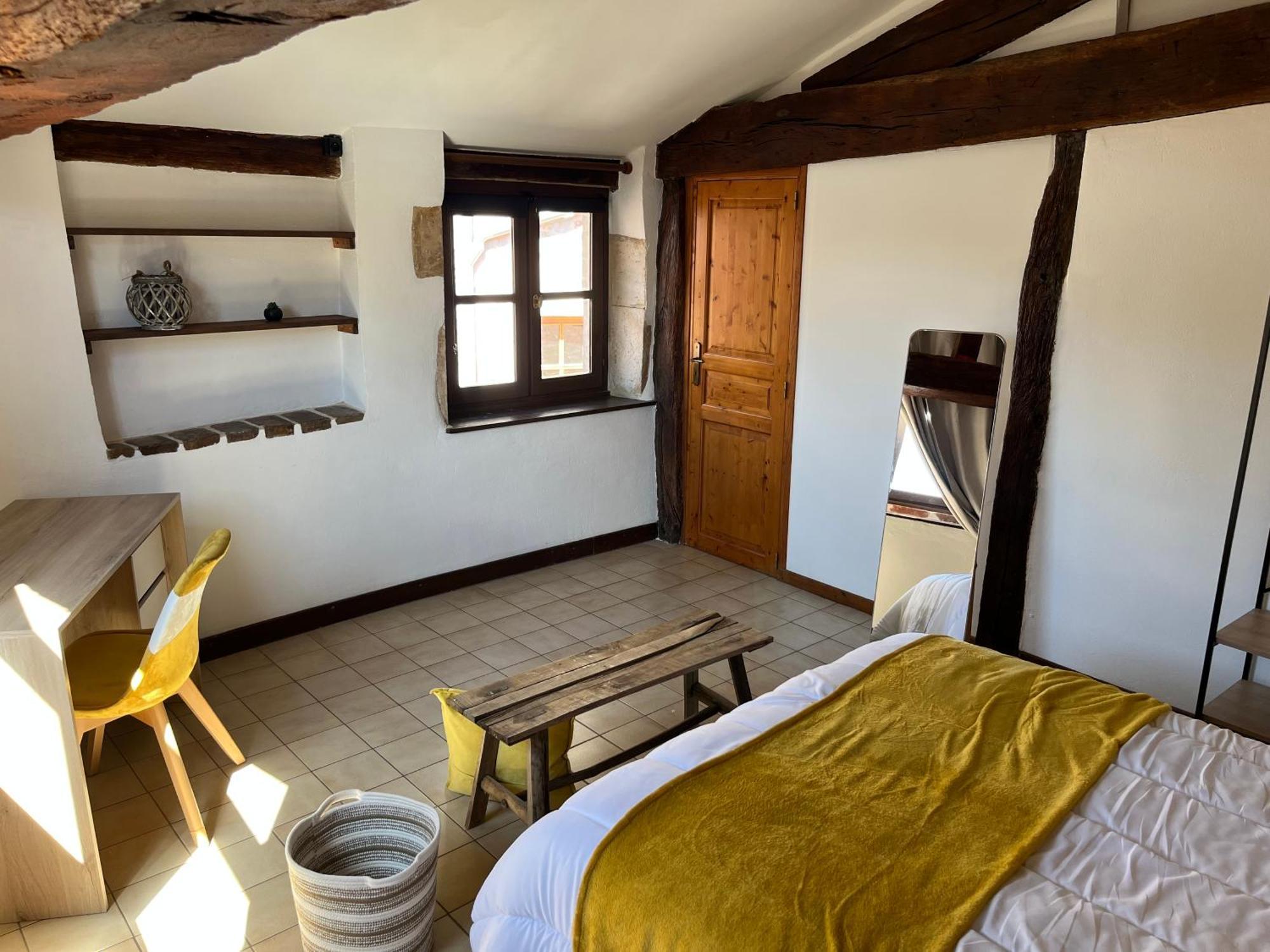 Appartement Plongez Dans L'histoire Du Centre-ville - Le Refuge Medieval - 3 Etoiles *